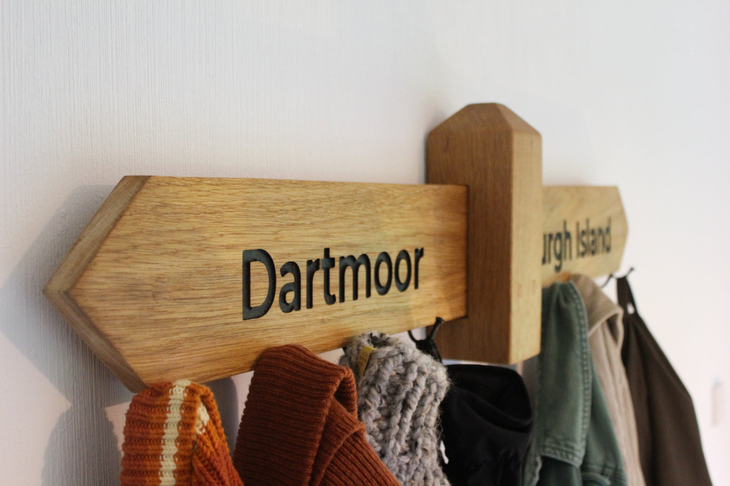 Double Directional Footpath Coat Rack