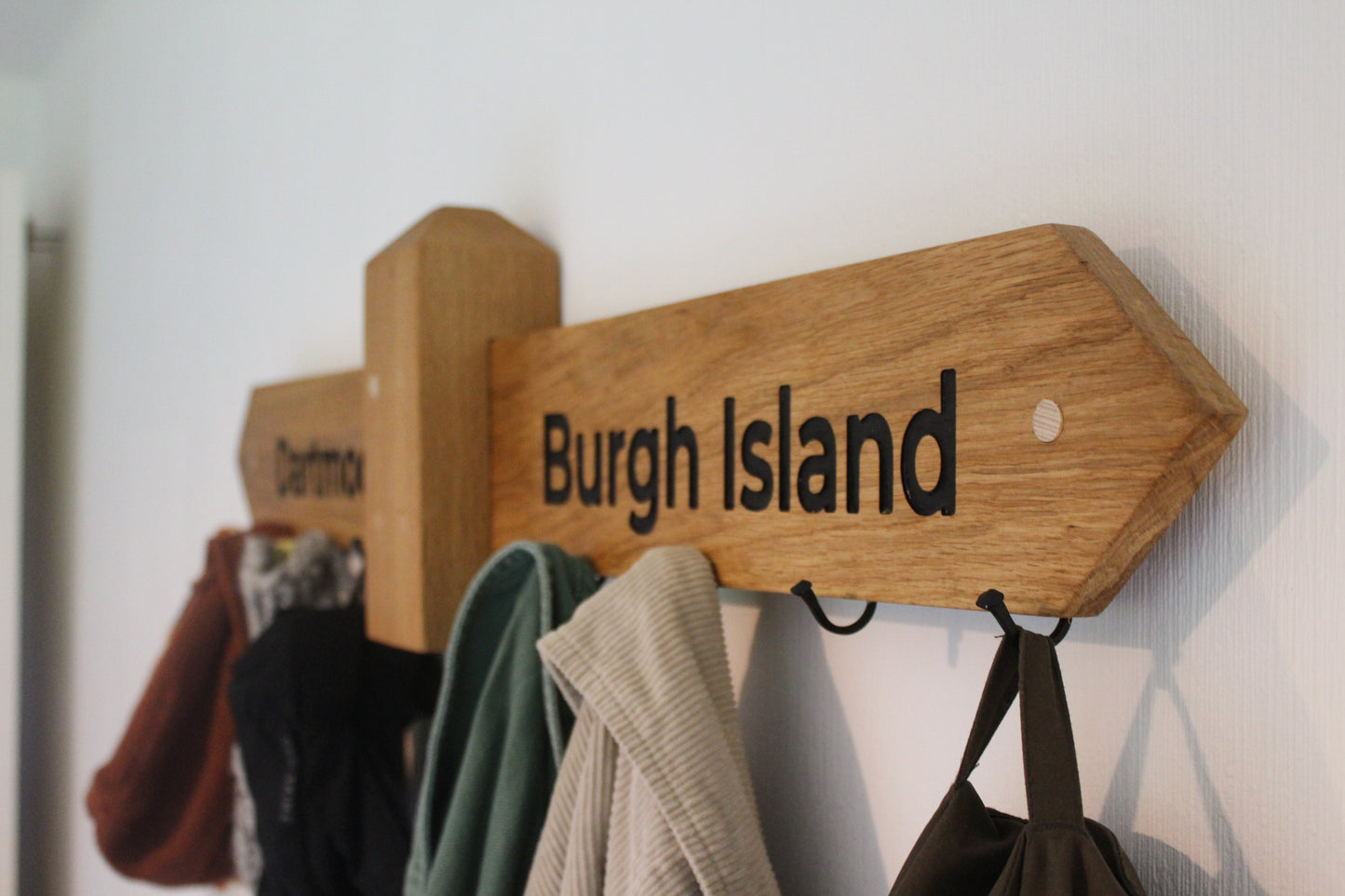 Double Directional Footpath Coat Rack