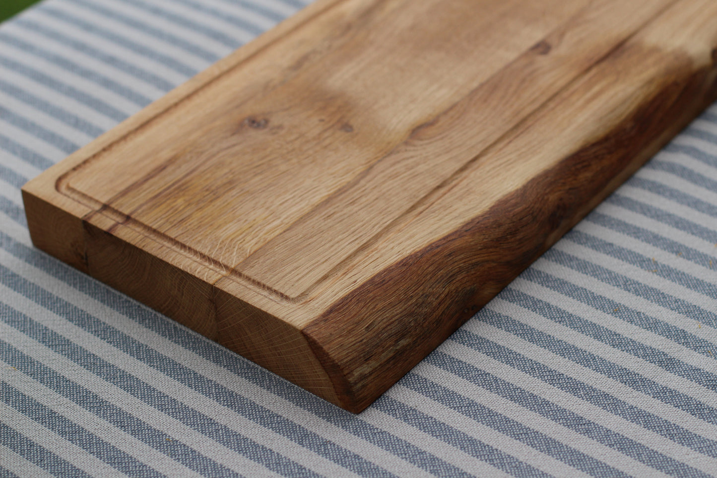Waney Edge Personalised Chopping Board