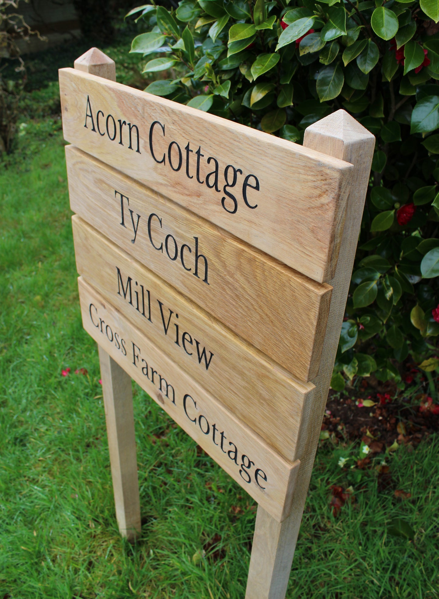 Ladder Tiered Wide Slatted Wooden Sign
