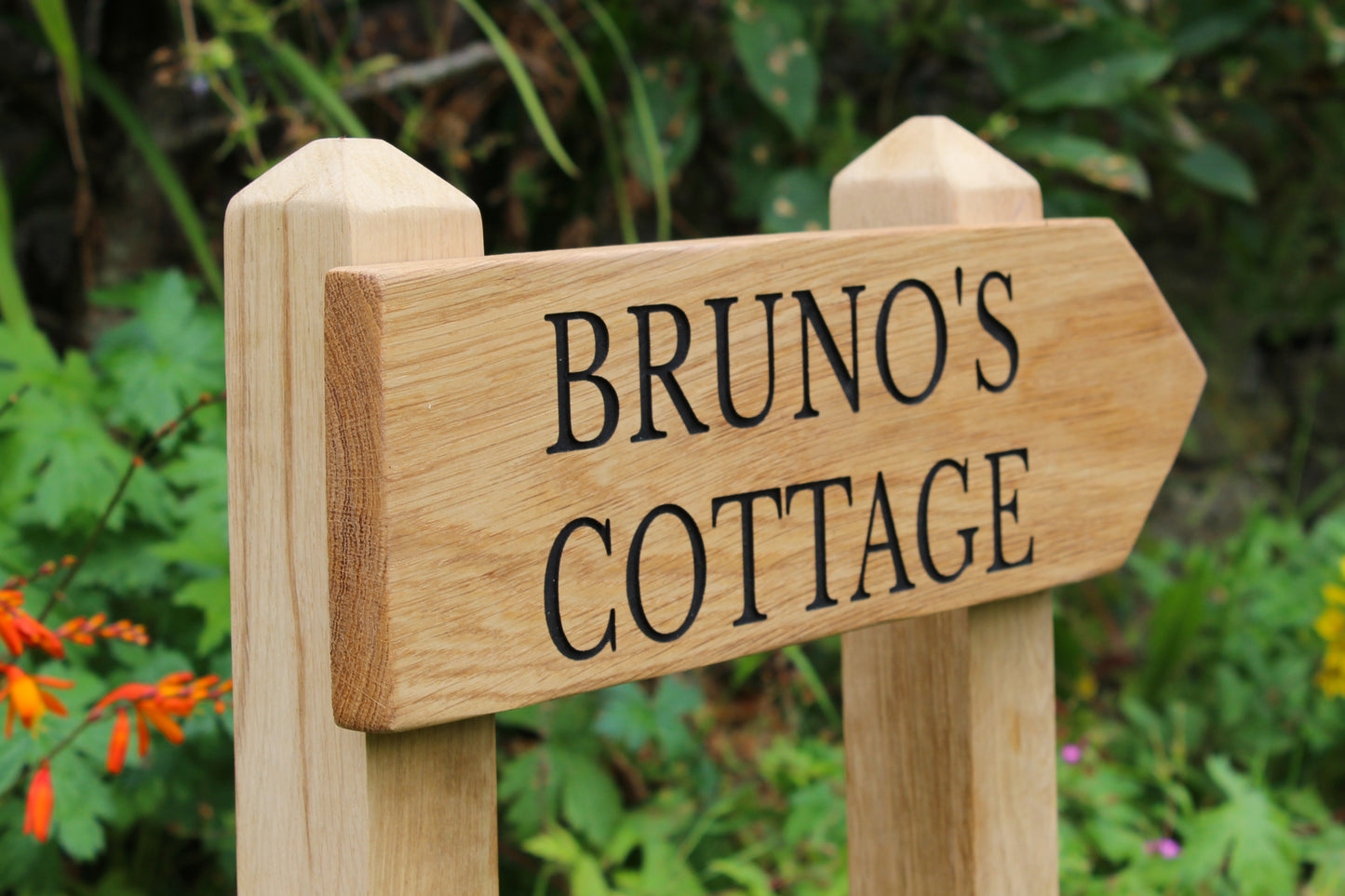 Directional Free-Standing House Signs
