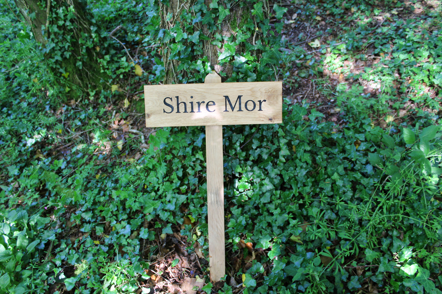 Small Traditional Push-In Garden Sign