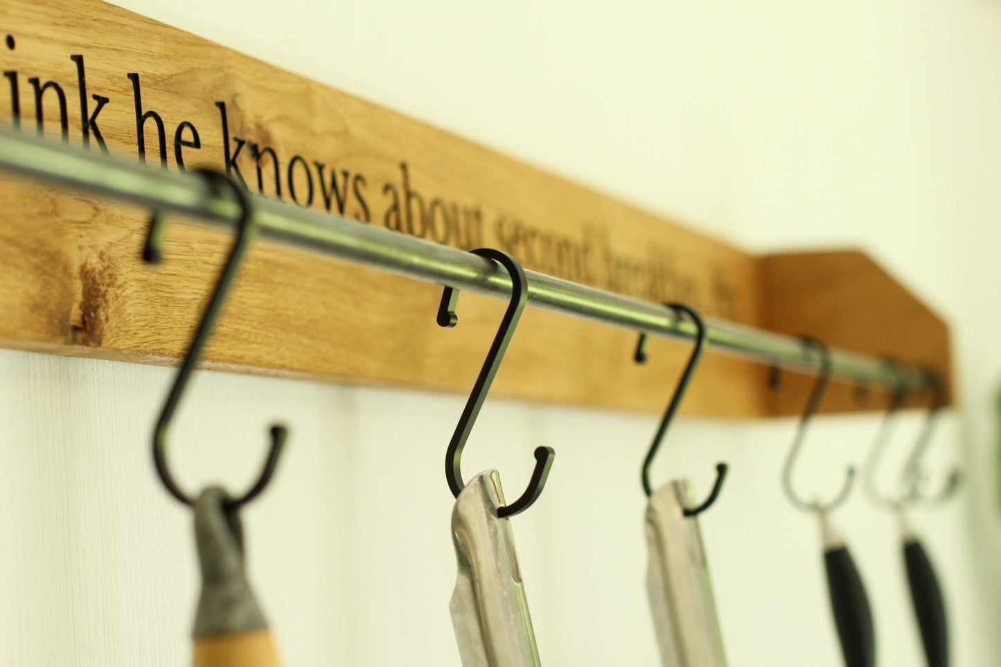 Custom Engraved Farmhouse Kitchen Pan Hanger – Handmade from Dartmoor Oak