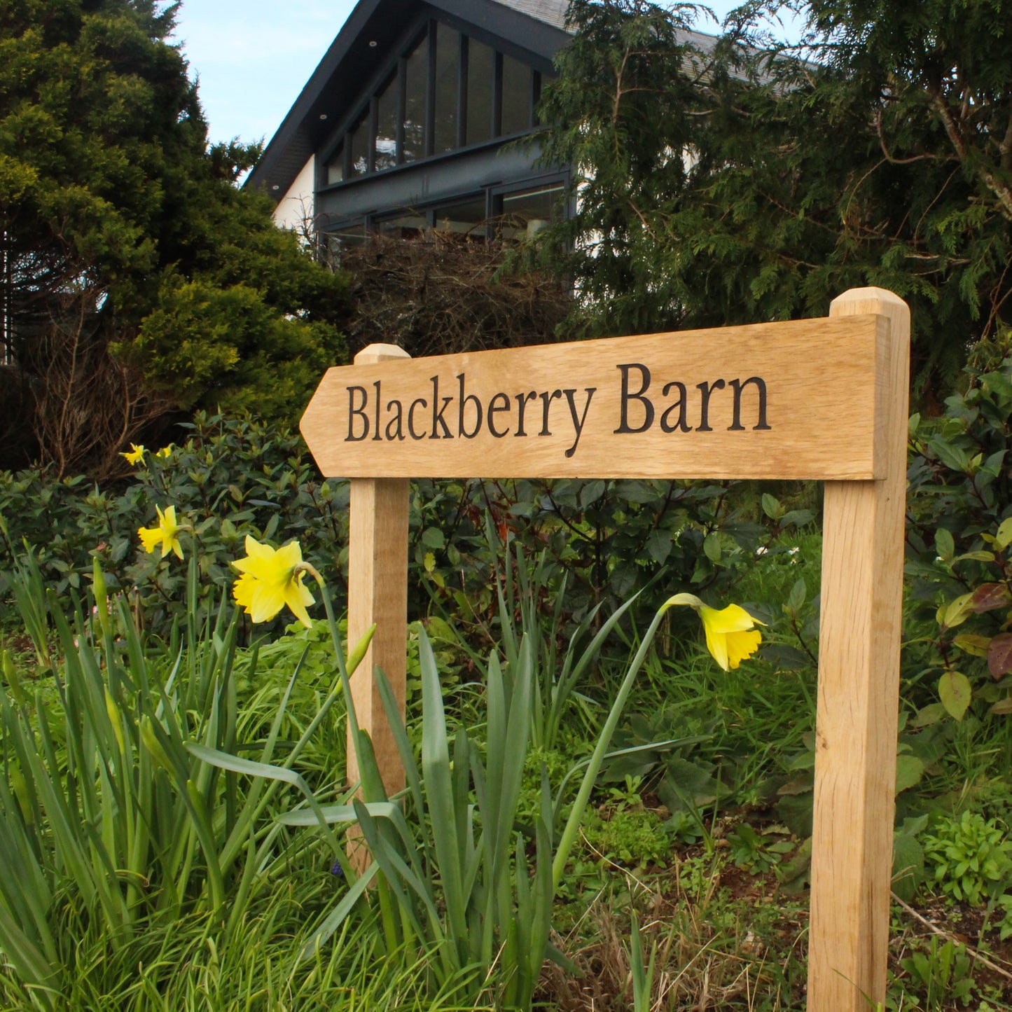 Directional Free-Standing House Signs