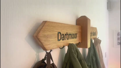 Double Directional Footpath Coat Rack